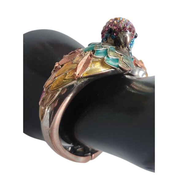 Betsey Johnson Parrot Head Bracelet Rhinestone Enamel Hinged Magnet Clamper 6.5" - Picture 10 of 16